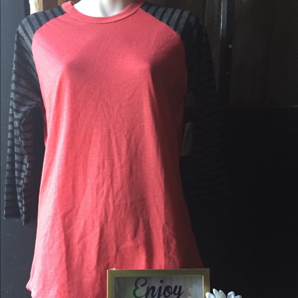 Lularoe Randy 3/4 sleeve shirt